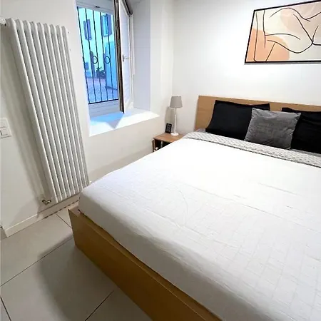 The Hidden Studio; Comfy & Close To The 아파트 루가노